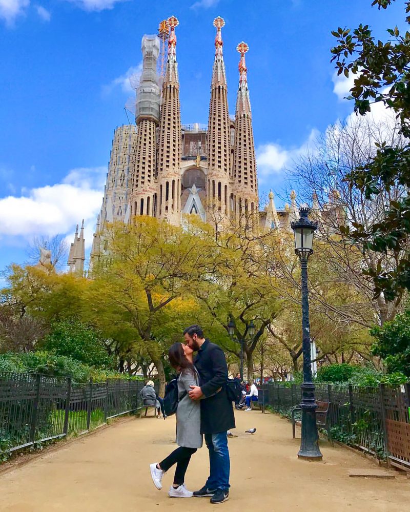 the stunning view of Sagrada Familia from the park